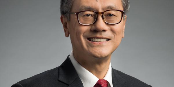 Picture of Professor Tan